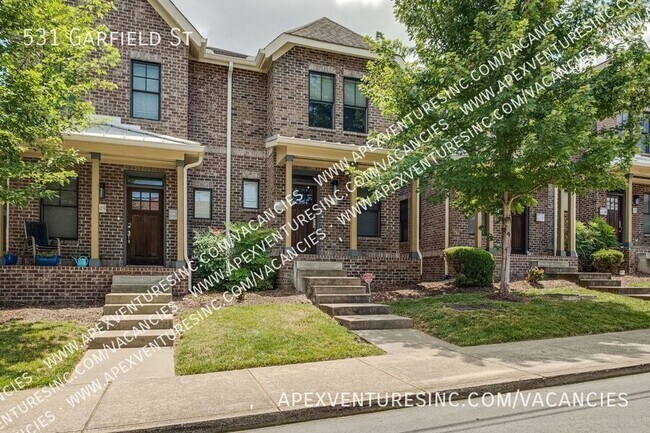 Building Photo - 531 Garfield St