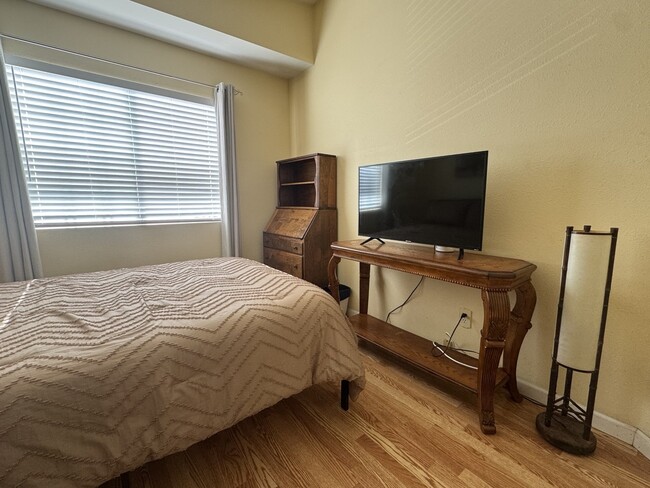 Photo - 2537 Knightbridge Dr