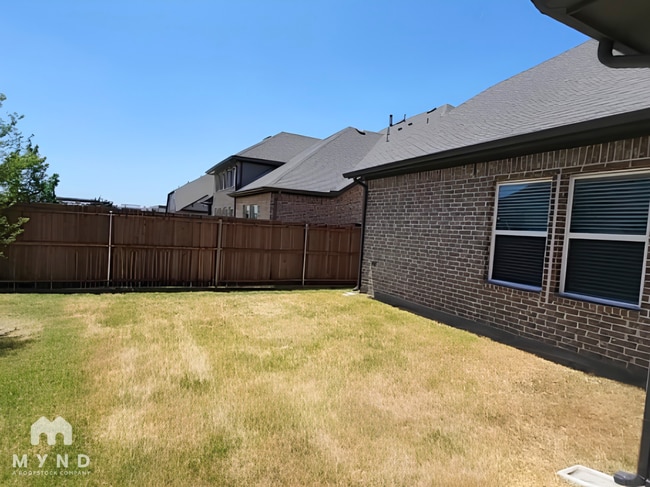 Photo - 2504 Sturgis St