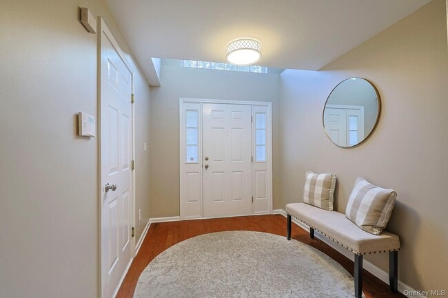 Photo - 53 Barr Ln