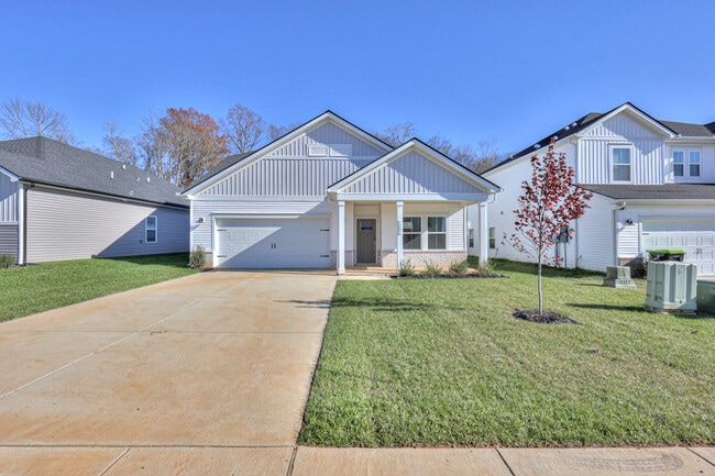 Photo - 1291 Bluffton Cir House
