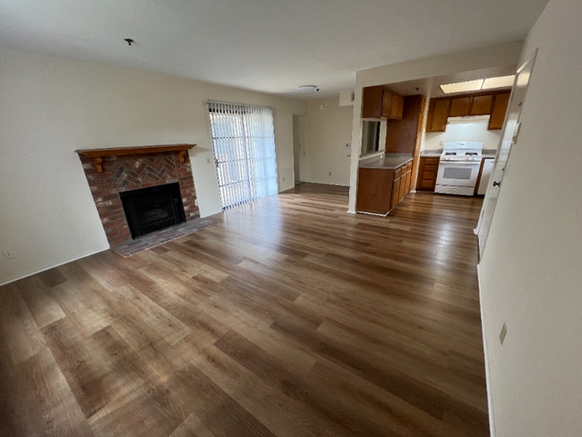 Photo - 1517 Rock Glen Ave Unidad 202