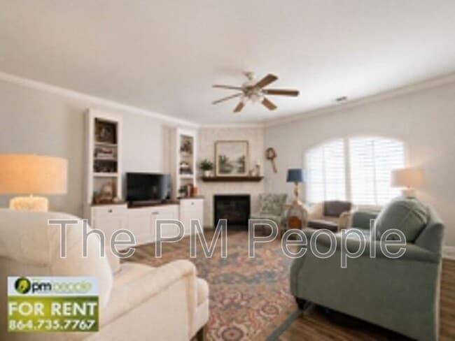 Photo - 104 Pin Oak Ct
