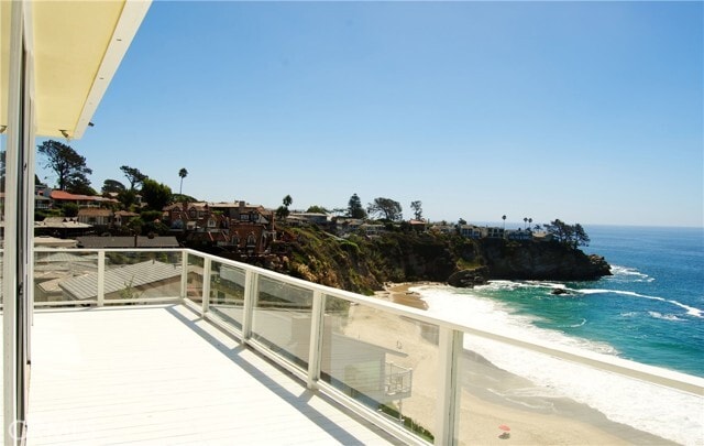 Photo - 10 Mar Vista Ln