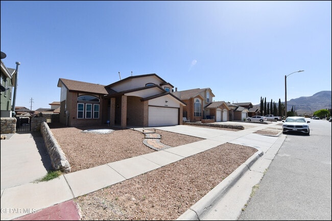 Building Photo - 5060 Silver Sands Ave Rental