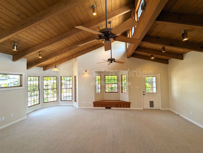 Building Photo - 5115 Manchester Rd