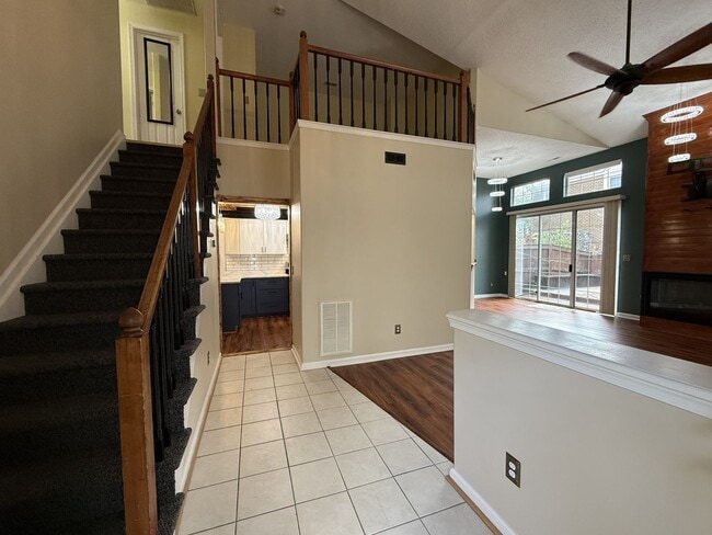 Photo - 131 Spoon Ct