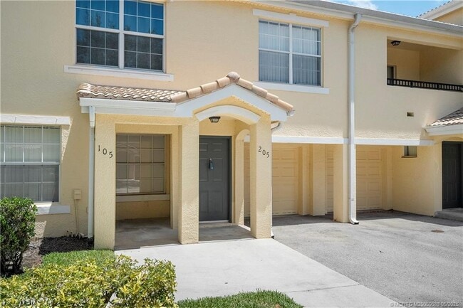 Building Photo - 170 SW Peacock Blvd Unit 205 Rental