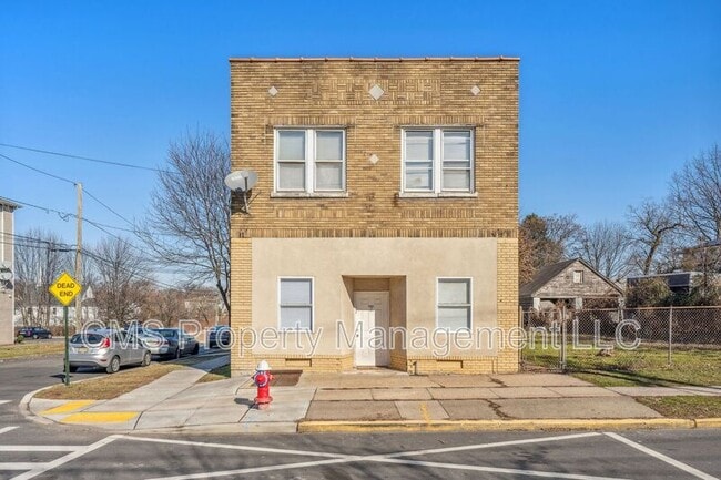 Photo - 1501 S Wood Ave Unidad 2B