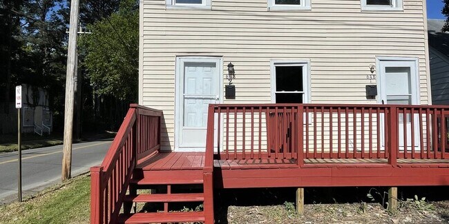Hamilton Duplex - Hamilton Duplex House