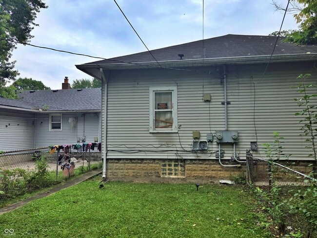Photo - 942 N Bradley Ave