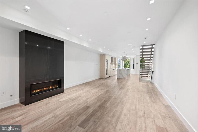 Photo - 1777 T St NW Unidad 5