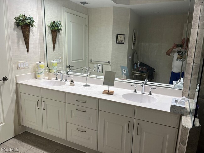 Photo - 14300 Riva Del Lago Dr Unidad 1002