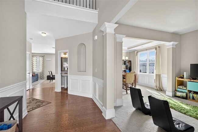 Photo - 267 Collingsworth Trace NE