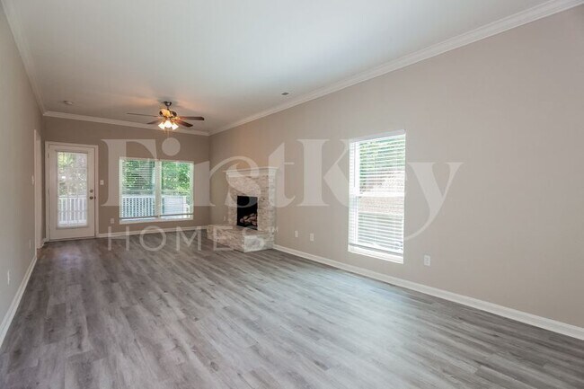 Photo - 10712 Spruce Mountain Rd