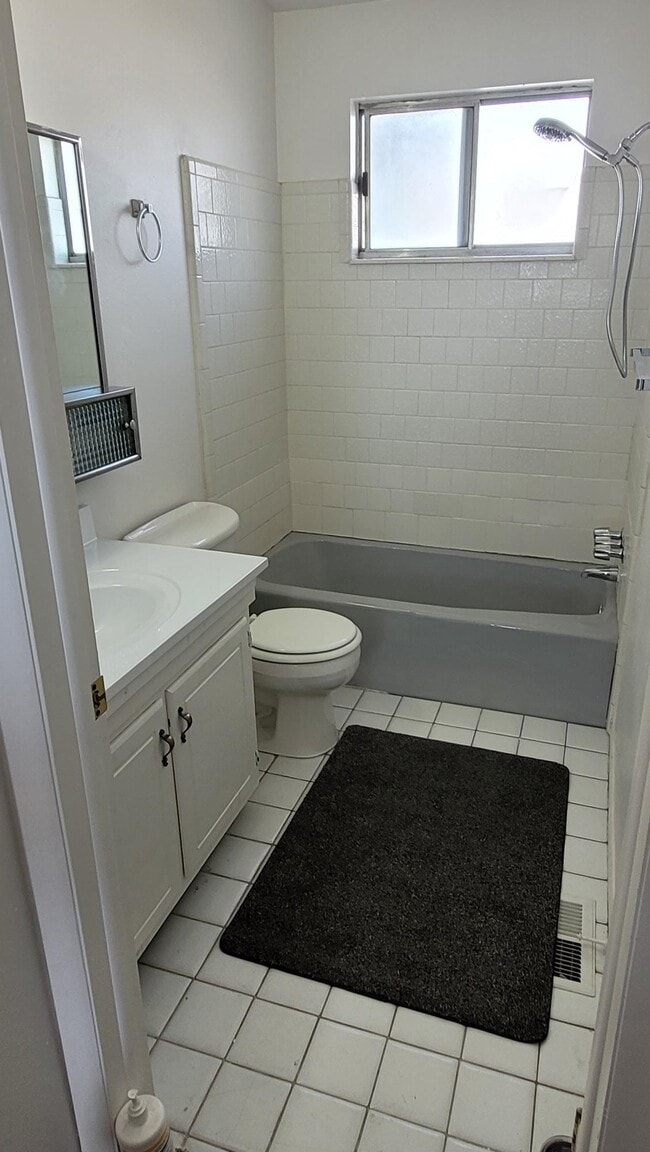 3191 Hammonton Cir Unidad B