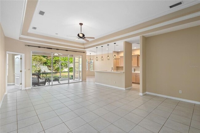 Photo - 1363 New Forest Ln