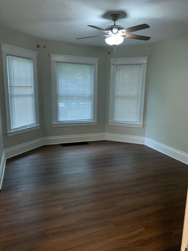 Photo - 152 Rosedale St Unit City glamour