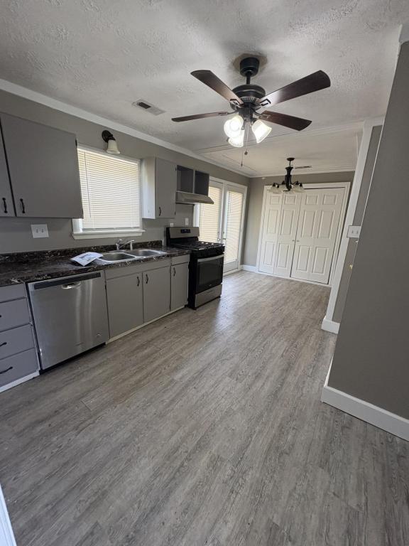 Photo - 804 N Capelle St