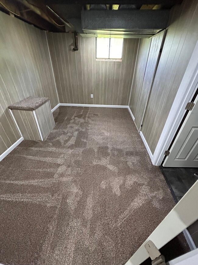 Photo - 336 Lauder Ave NW