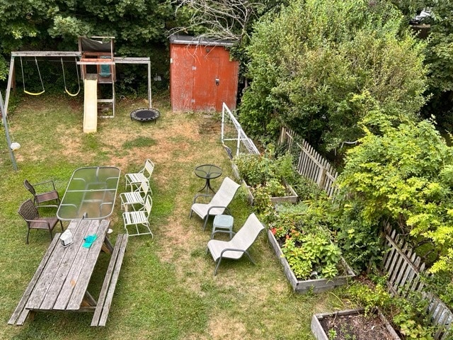 Back lawn & garden - 146 Foster St Unit 2BR with Deck