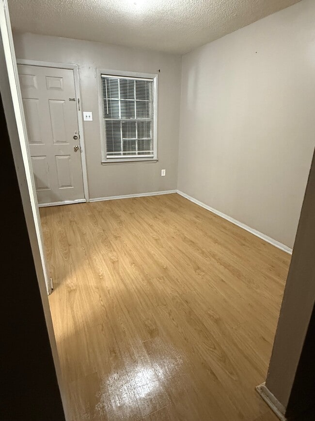 3B - Emerald Commons