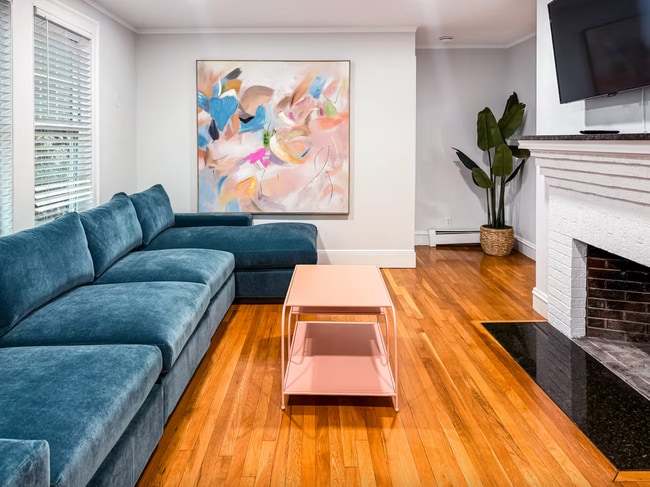 Photo - 65 Saint James Cir House