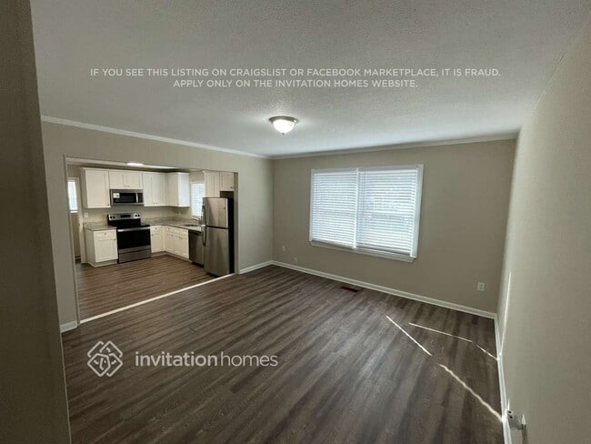 Photo - 90 Hillcrest Ave SE