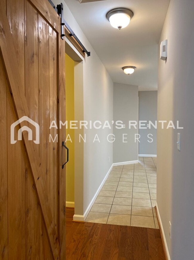 Photo - Townhome for Rent in Bessemer! View with 48 Hours Notice!