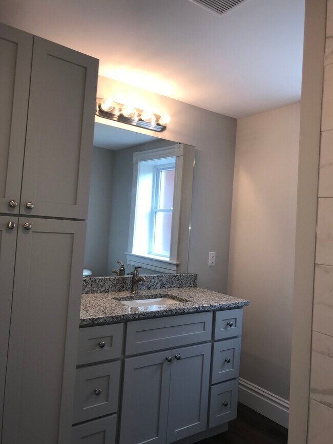 Photo - 5890 Cates Ave