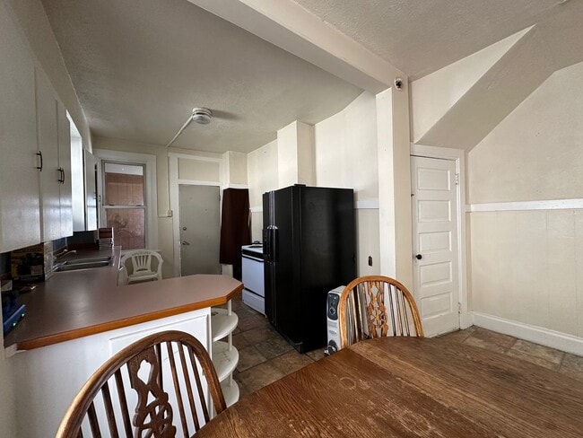 Photo - L762 Unit 02