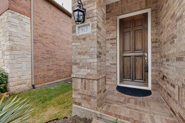 Photo - 963 Cougar Dr
