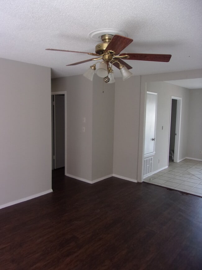 Photo - Call 918-921-9955 To Schedule Your Showing Now!