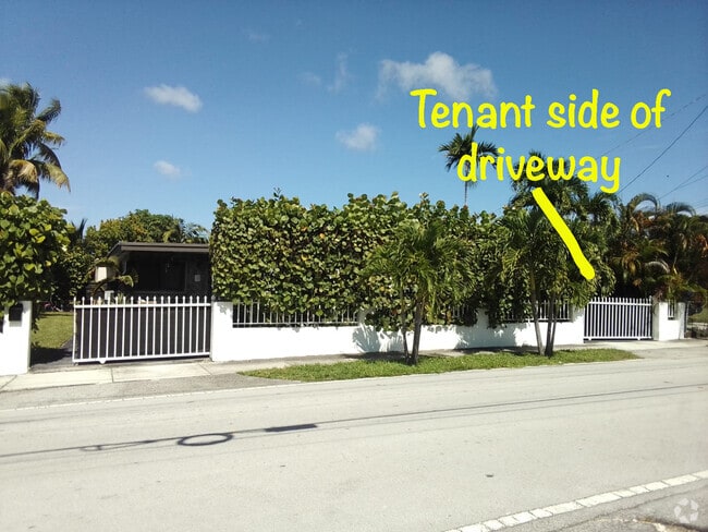 Building Photo - 1051 NW 25th Ave Unit 2 Rental