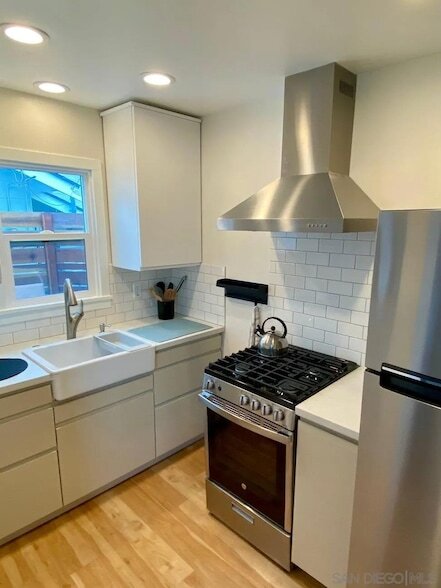 Photo - 424 W University Ave