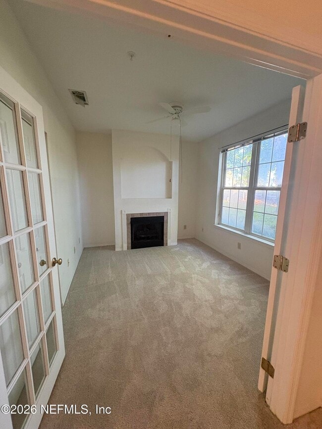 Photo - 13810 Sutton Park Dr N Unidad 717