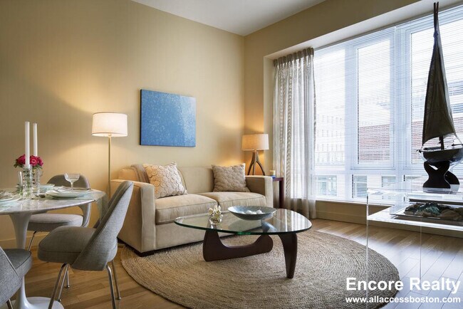 Photo - 135 Clarendon St Unidad 11Z