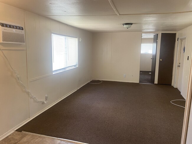 Photo - 2220 Christy Ln