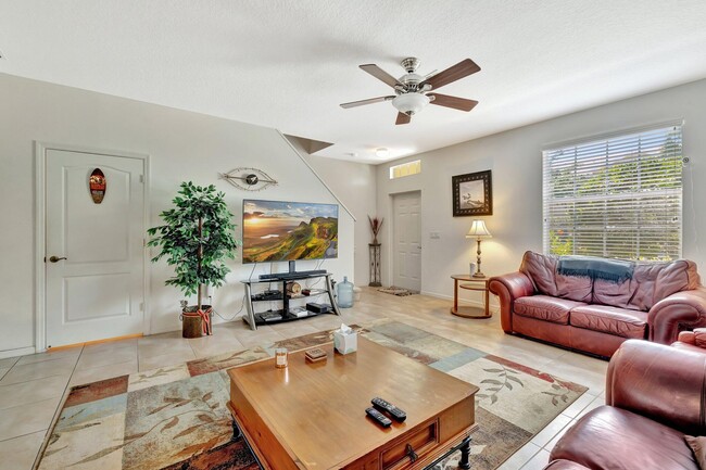 Photo - 2061 SE Glen Ridge Dr