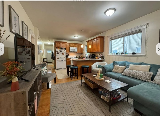 Photo - 29 Belknap St Unidad 1