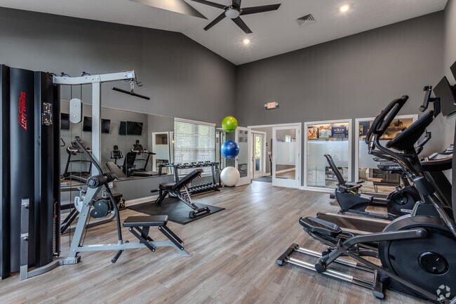 Gimnasio - The Residences at Eastwood