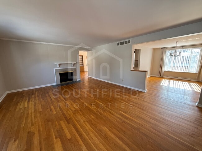 Photo - 3175 Ramona Ave