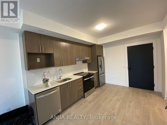 Photo - 3220 William Coltson Ave Unité 1217