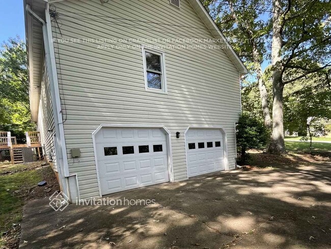 Photo - 202 Valley Brook Dr