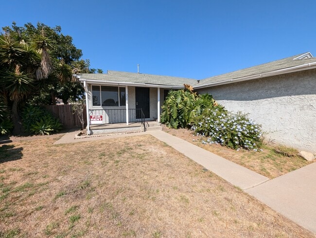 Photo - 2215 W 157th St House