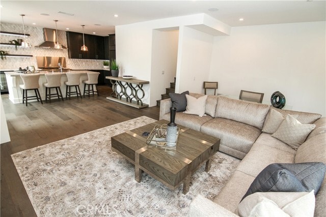 Photo - 1055 Van Dyke Dr