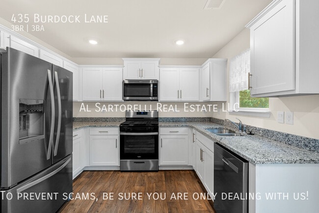 Photo - 435 Burdock Ln