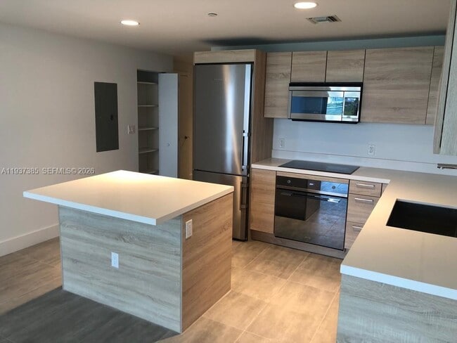 Photo - 16385 Biscayne Blvd Unit 1005