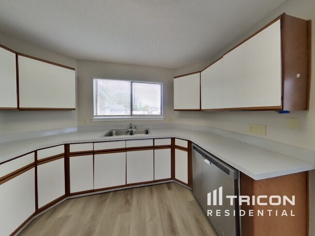 Photo - 8176 Fort Lee Trail