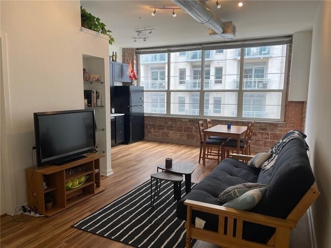 Photo - 800 Peachtree St NE Unidad 8507